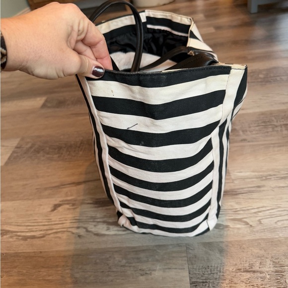 Victoria Secret Canvas Black White Stripe Logo Travel Beach Tote Weekender Bag - Picture 2 of 4